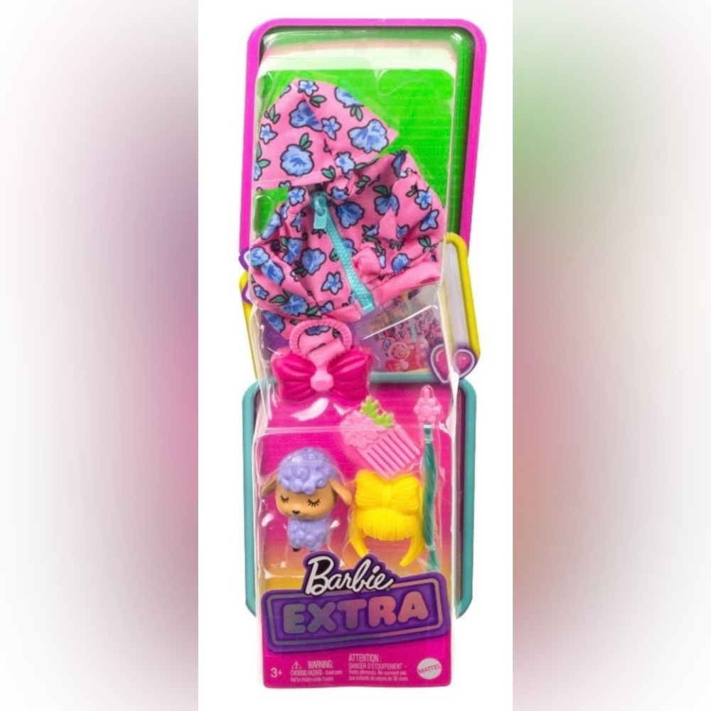 Barbie Extra Pet & Fashion Pack with Pet Lamb